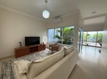 Casa · 250m² · 2 Quartos · 2 Vagas · Casa em Condomínio à venda, 2 suítes com armários planejados, 2 vagas, no bairro Park Unimep Taquara