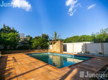 Rural · 1318m² · 3 Quartos · 6 Vagas · Chácara à venda, 3 quartos, 6 vagas, Santa Rosa - Piracicaba/SP