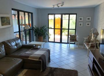 Casa · 320m² · 4 Quartos · 2 Vagas · Casa para comprar, 3 dormitórios, Centro, Piracicaba-SP