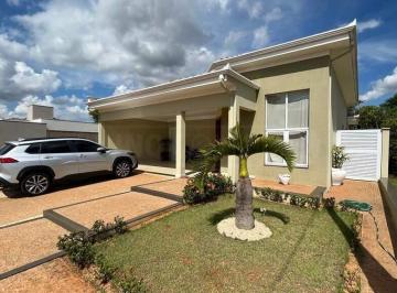 Casa · 300m² · 3 Quartos · 2 Vagas · Condominio San Marino