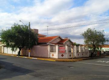 Casa · 220m² · 4 Quartos · 4 Vagas · Casa a venda Bom Jesus (centro) 4 dormitórios e 2 suites