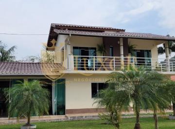 Foto 01 · Chácara com 3 casas  localizada no bairro Escalvados em Navegantes SC