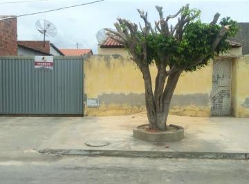 Casa de 2 quartos, Paulo Afonso · Casa com recuo frontal e lateral, 2/4, 124,00 m² área construída, no BTN II