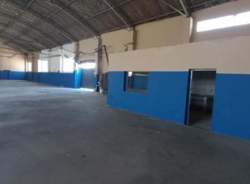 Foto 01 · Locação Galpão 2.600m2 em terreno de 8.000m2 - frente para Rodovia
