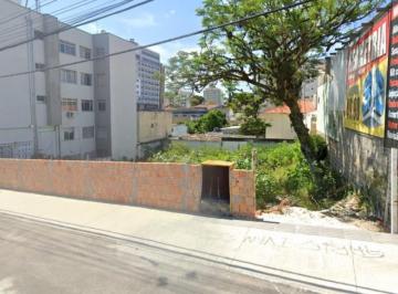 Terreno , Florianópolis · Terreno com 671,50m2m2, Viabilidade AMS-10.5 - Estuda PERMUTA por área no local