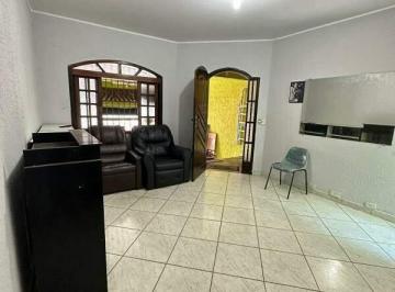Casa · 212m² · 3 Quartos · 2 Vagas · Casa- 210m², Alves Dias- São Bernardo do Campo - SP