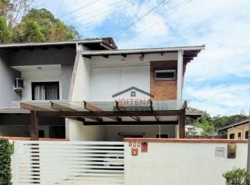 89361334d85e29b124ed4a423a36cd584ceda650 · Excelente sobrado geminado a venda em região tranquila do Glória!
