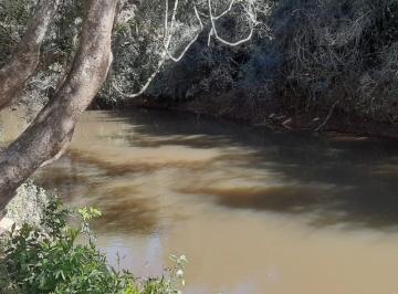 Foto 01 · EXCELENTE CHÁCARA A VENDA EM SARAPUÍ, BEIRA RIO ITAPETININGA 30 METROS DE BARRANCA, ÓTIMA CASA COM 0