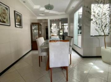 Comercial · 246m² · 4 Quartos · 1 Vaga · Casa à venda, 4 quartos, 4 suítes, 1 vaga, Centro - Aracaju/SE