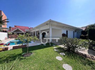 95d51cc6aea7b222fee642523d9955afd91decb5 · Casa com 5 dormitórios à venda, 280 m² por R$ 1.600.000,00 - Balneário Três Marias - Peruíbe/SP