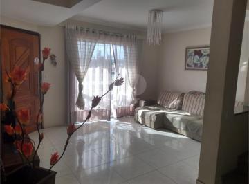 Casa de 4 quartos, Curitiba · Sobrado CIC 4 Dormitórios 1 suite 1 Vaga Próximo Mercado Condor