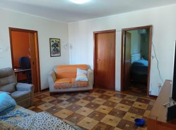 Apartamento de 3 quartos, Porto Alegre · Apartamento de 3 dormiórios , em ótima localização no bairro Menino Deus