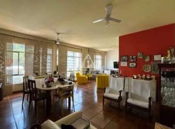 Apartamento · 180m² · 4 Quartos · 2 Vagas · Cobertura linear 4 quartos, 1 suíte, closet, 2 vagas de garagem, em Ipanema.