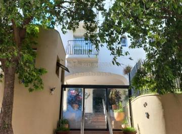 Apartamento · 240m² · 4 Quartos · 3 Vagas · Excelente Apartamento de Alto Padrão à Venda - Vila Bom Jesus