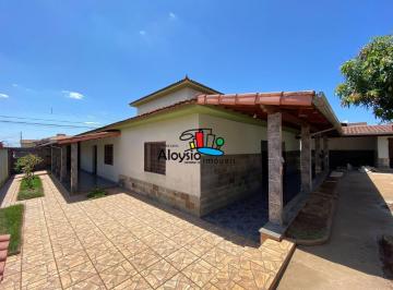 Casa · 236m² · 5 Quartos · 3 Vagas · Casa à venda, 5 quartos, 1 suíte, 3 vagas, Morro do Claro - Sete Lagoas/MG