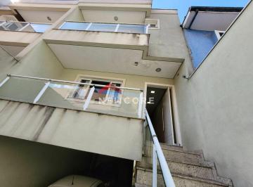 Casa · 240m² · 3 Quartos · 5 Vagas · Sobrado em  Rua Benedito Bruni - Santa Terezinha - São Bernardo do Campo/SP