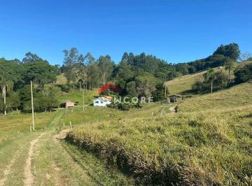 Rural · 60m² · 3 Quartos · 5 Vagas · Sítio em Fazenda Rio das Garça - Fazenda Rio das Garça - Imaruí/SC