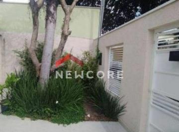 Casa · 220m² · 3 Quartos · 2 Vagas · Casa em  Rua Vicente Leporace - Campo Belo - São Paulo/SP