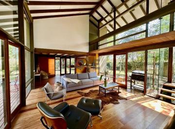 9958_ip7Y68_995864f37b5bb81f3_DFhNzFhM2Q1M2Rl_o_wm.jpg · Casa com 2 dormitórios, sendo 2 suítes à venda - Granja Viana - Cotia/SP
