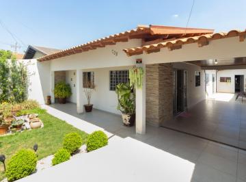 Casa de 3 quartos, Cambé · Casa com 3 quartos, 1 suíte, 190 m², à venda por R$ 570.000- Jardim Alvorada