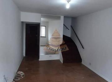 Casa de 2 quartos, São Paulo · Sobrado de vila com portão fechado - 2 quartos amplos, vaga - Tatuapé