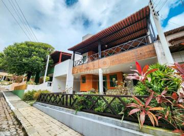 Casa · 194m² · 4 Quartos · 2 Vagas · Casa na Praia de Búzios no condomínio Cancun