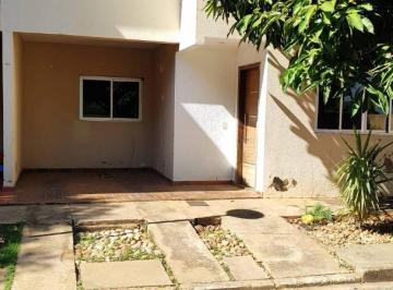 Casa em Condomínio a Venda · Casa em Condomínio a Venda