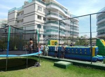 Apartamento de 3 quartos, Niterói · Cobertura linear em Camboinhas com 3 quartos