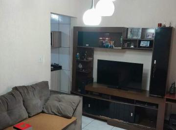 Casa · 100m² · 2 Quartos · 2 Vagas · Casa térrea com 125m² localizada no Parque Capuava em Santo André.
