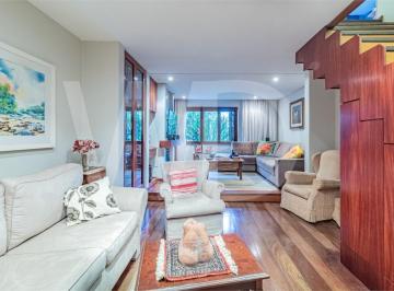 Casa · 220m² · 4 Quartos · 2 Vagas · Sobrado com 4 quartos à venda em Três figueiras - RS