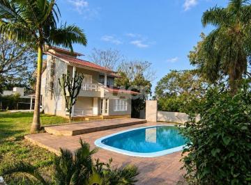 Casa · 212m² · 3 Quartos · 3 Vagas · Residência com 3 quartos à venda no Bairro Centenário em Torres RS