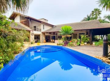 Casa de 5 quartos, Brasília · Incrível Mansão(Financia e Aceita Permuta)