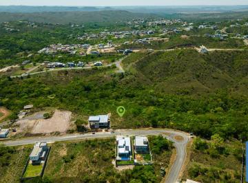Terreno , Brasília · Condomínio 4 Estações Jardim Botânico, lote de 889 metros, aceita financiamento. 