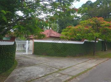6bd21bfca4c8f01677db299bcdbf66da4ce1707f · Casa em condomínio à venda com 5 suítes no Condomínio Aldeia da Serrinha, Araçoiaba da Serra