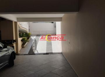 Casa · 206m² · 3 Quartos · 4 Vagas · Maravilhosa casa assobradada - Porteira Fechada!