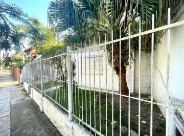 g12_2377_31063_1640_220623.jpeg · CASA DE TRÊS DORMITÓRIOS COM UMA SUÍTE, COM VAGA DE GARAGEM PRÓXIMO AO CENTRO DE PASSO FUNDO-, RS