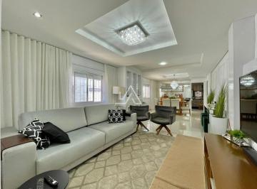 g12_1816_23498_1621_220623.jpg · ÓTIMA CASA, EM EXCELENTE LOCALIZAÇÃO, AMPLA SALA E COZINHA, PISCINA E QUIOSQUE, GARAGEM PARA QUATRO
