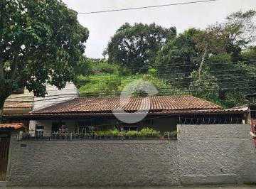 cc9693c697ca1e24f244a6122e3d858d90423278 · Casa à venda, 75 m² por R$ 390.000,00 - Fátima - Niterói/RJ