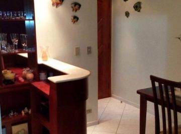 Apartamento · 68m² · 2 Quartos · Dois dormitorios com garagem demarcada reformado. Bom preço.