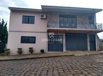 Casa · 269m² · 2 Vagas · EXCELENTE CASA EM BAIRRO NOBRE