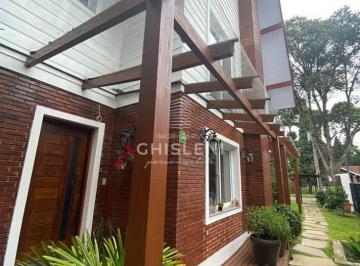 Casa · 124m² · 1 Vaga · LINDA CASA COM 04 DORMITÓRIOS
