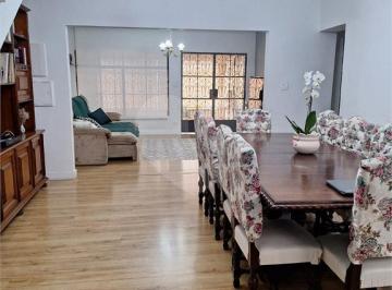 Casa · 240m² · 4 Quartos · 2 Vagas · Casa com 4 quartos à venda em Vila monumento - SP