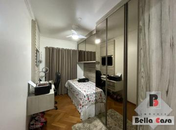Casa · 200m² · 3 Quartos · 4 Vagas · SOBRADO COM PISCINA - VILA FORMOSA