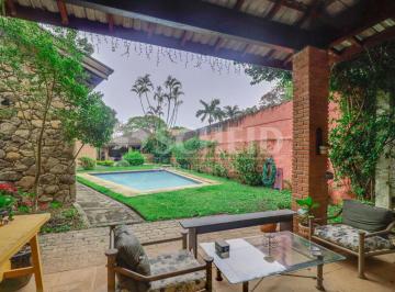 Casa · 392m² · 4 Quartos · 4 Vagas · CASA TÉRREA A VENDA EM INTERLAGOS 4 QUARTOS 2 SUÍTES 4 VAGAS 392M² ÁREA ÚTIL 987M² TERRENO