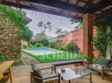 Casa · 392m² · 4 Quartos · 4 Vagas · CASA TÉRREA A VENDA EM INTERLAGOS 4 QUARTOS 2 SUÍTES 4 VAGAS 392M² ÁREA ÚTIL 987M² TERRENO