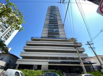 Apartamento de 2 quartos, Santos · Apartamento moderno e bem decorado com 2 dormitórios em prédio com lazer