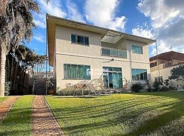 27f6bfb01d9b5e6887e21156399ad5dcdd6743ba · Casa Espetacular de 5 Quartos à Venda em Braunes