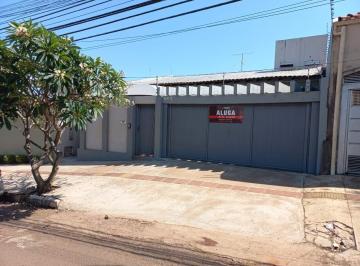 Casa · 210m² · 2 Quartos · 2 Vagas · Casa térrea no Bairro Monte Castelo