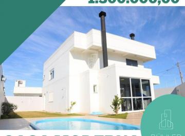 Casa · 184m² · 2 Vagas · CASA BELA VISTA