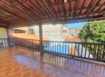 Casa · 172m² · 6 Quartos · 2 Vagas · Casa à venda, 3 quartos, 1 suíte, 2 vagas, Esplanada
